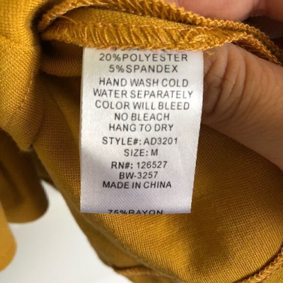 Mustard Yellow sleeveless dress size M - Picture 6 of 6